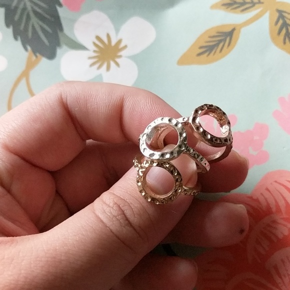 Set of 3 nwot size 7 circle ring - Picture 2 of 3